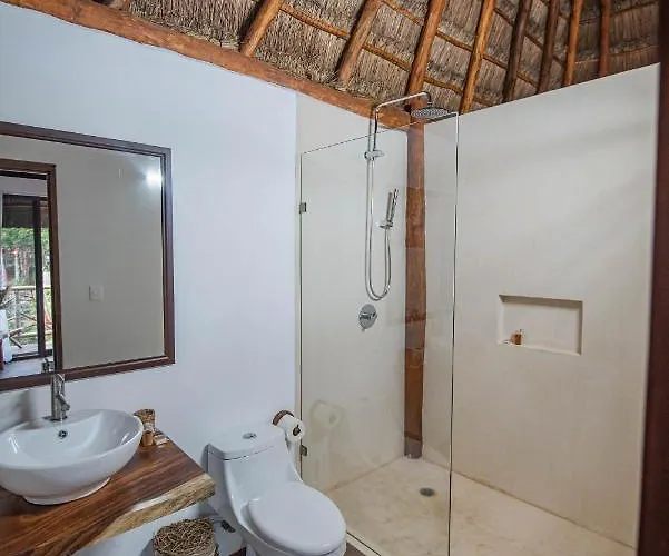 Zamna Eco-lodge