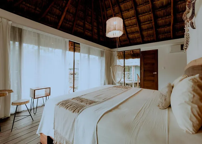 Hotel Zamna Eco-lodge
