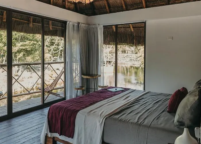 Zamna Eco-lodge Hotel *